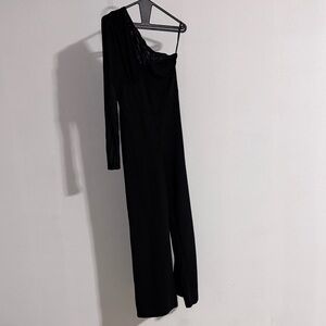 Elegant Black One-Shoulder Jumpsuit
